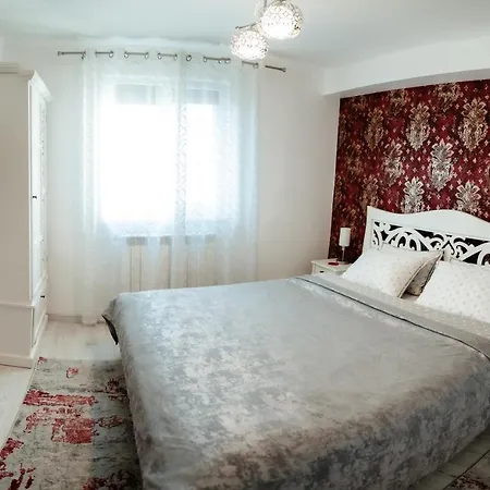 Carla'S Apart Palas-Hala Centrala 1 Bedroom, Airport Shuttle Iasi Exterior photo