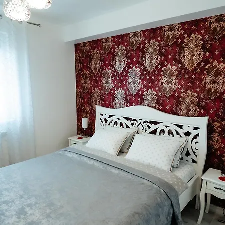 Carla'S Apart Palas-Hala Centrala 1 Bedroom, Airport Shuttle Iasi Exterior photo