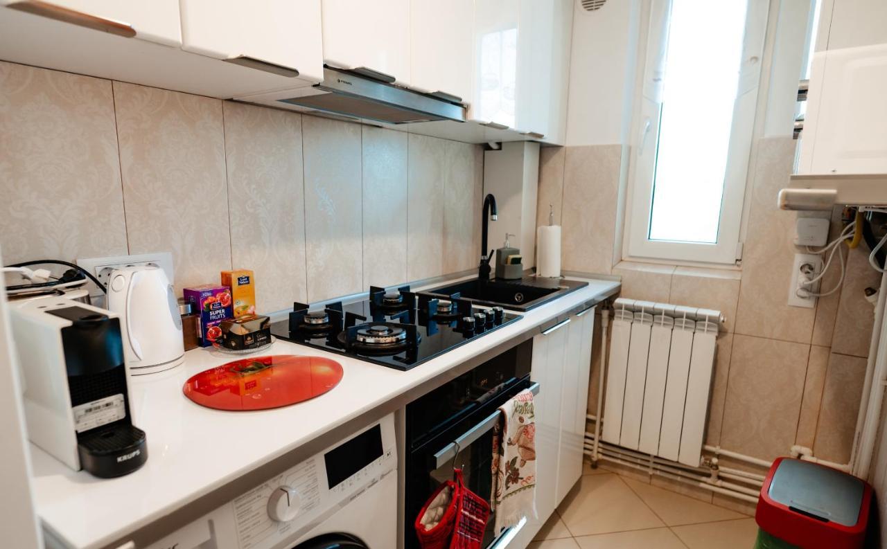 Apartment Carla's Palas-hala Centrala 1 Bedroom, Airport Shuttle