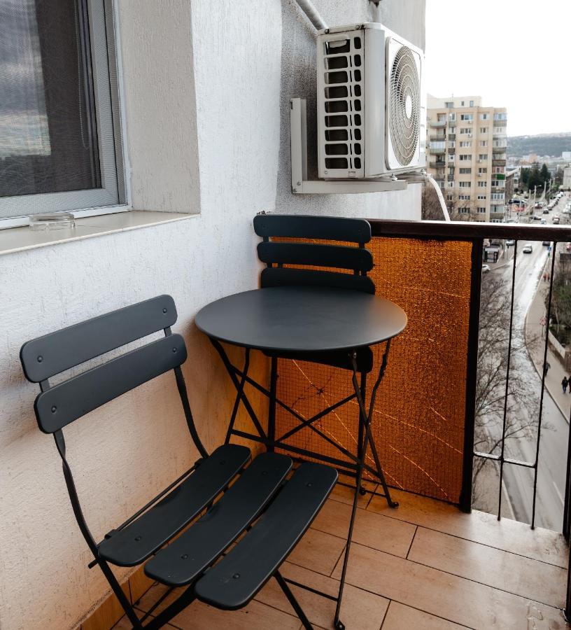 Carla's Palas-hala Centrala 1 Bedroom, Airport Shuttle